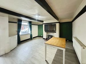 Lounge- click for photo gallery